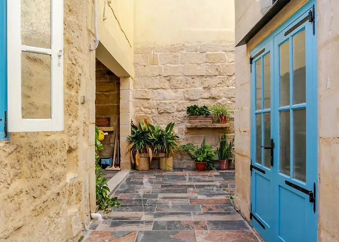 דירה Traditional Entire Maisonette Close To Airport Birżebbuġa